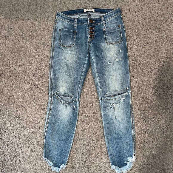 ONE X ONETEASPOON Denim - ONE X ONETEASPOON Low Rise Exposed Button Fly Dolphin Hem Distressed Jeans Sz.25